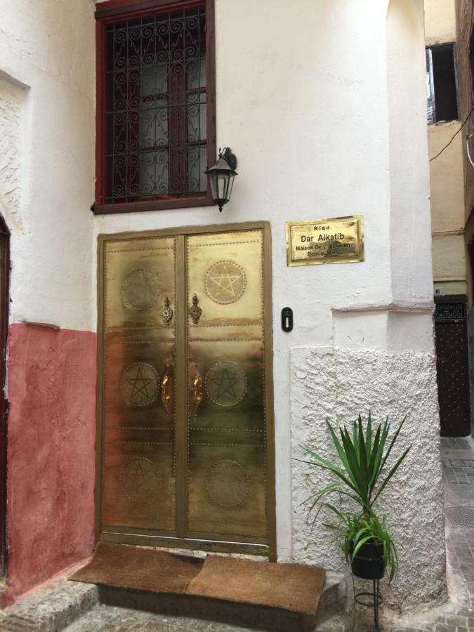 Riad Alkatib מקנס מראה חיצוני תמונה