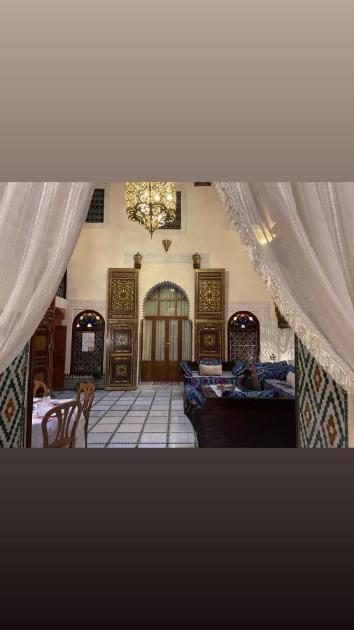 Riad Alkatib מקנס מראה חיצוני תמונה